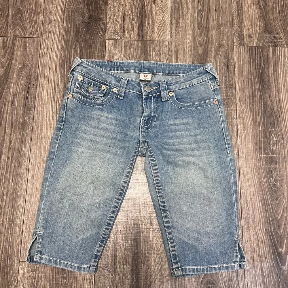 True Religion Shorts Women 28 Blue Denim Julie Bermuda Knee Length USA - Picture 2 of 7